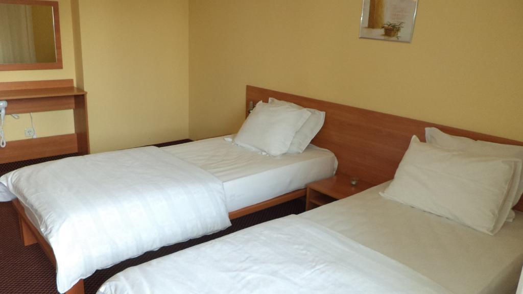 Elit Hotel Sófia Quarto foto